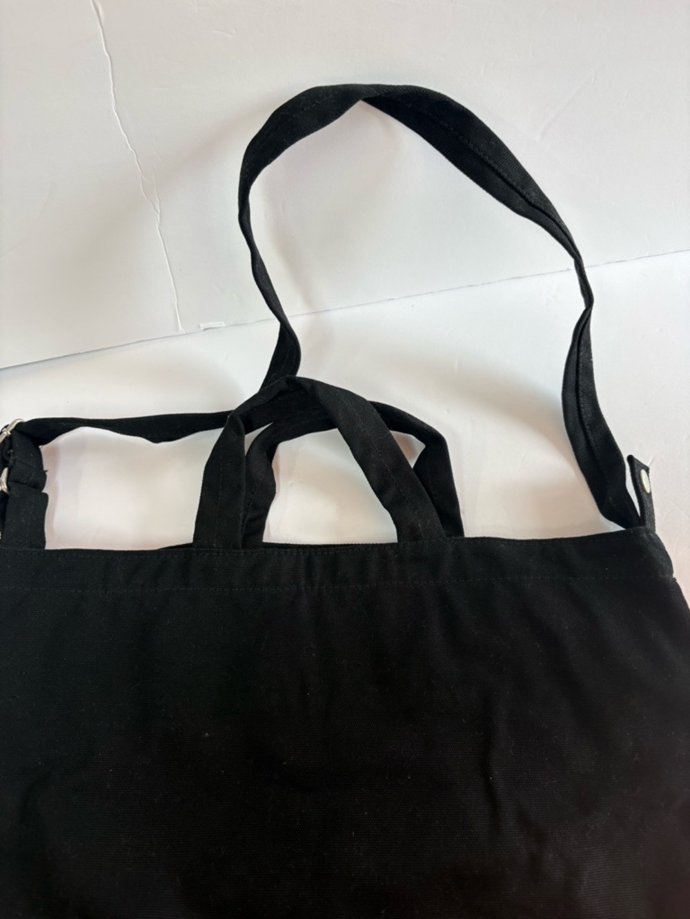 NWT BAGGU Horizontal Zip Duck Bag - Picture 5 of 14